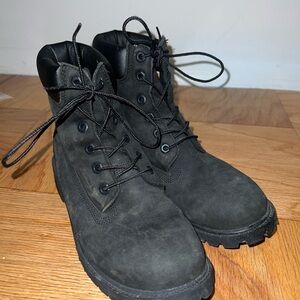 Used Black Timberland Boots